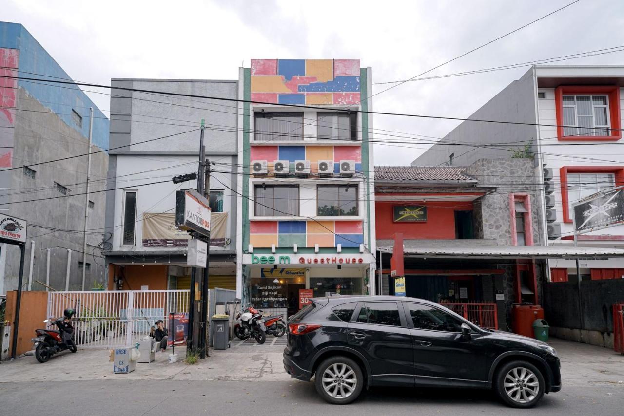 Готель Reddoorz At Buah Batu 5 Бандунг Екстер'єр фото